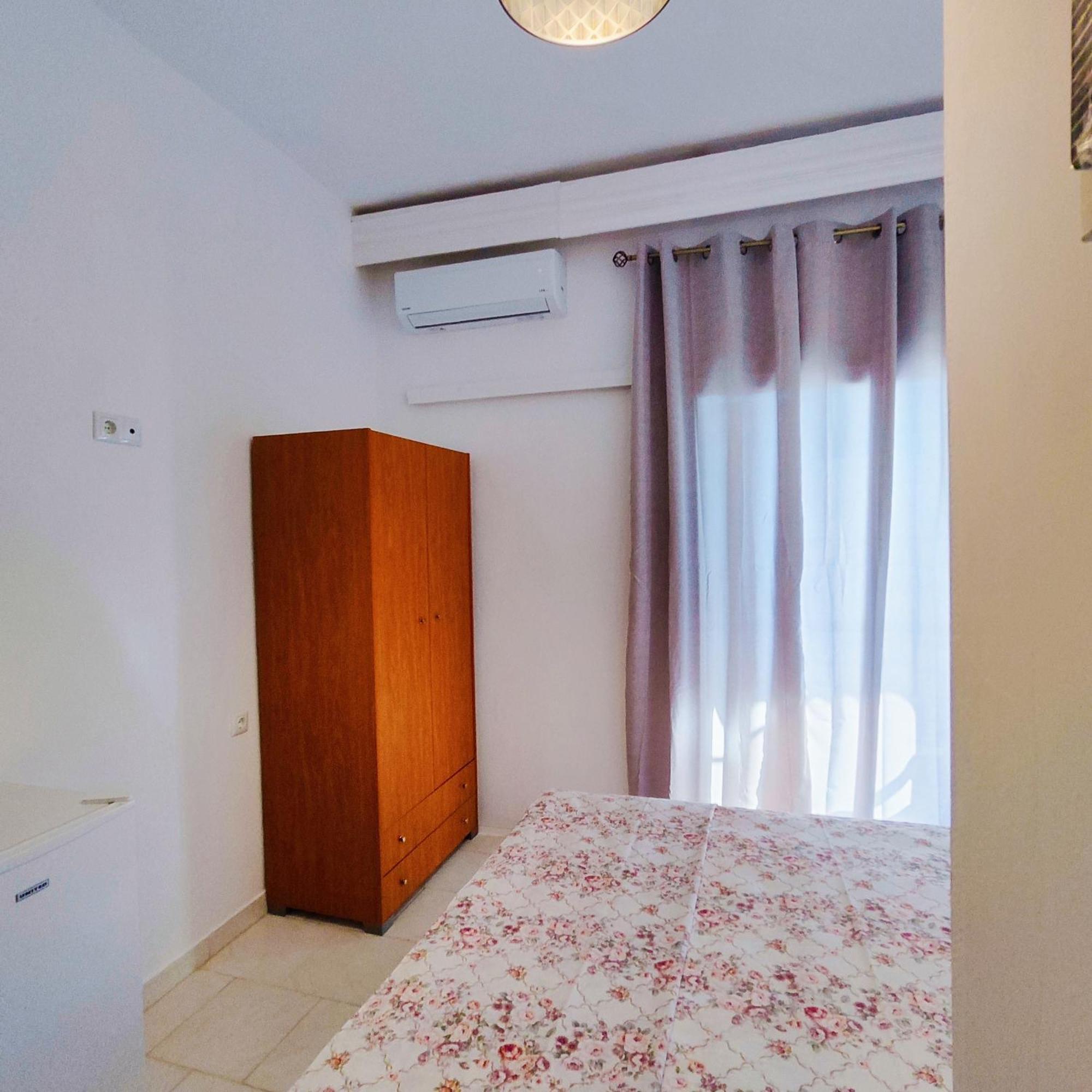 Nea Skioni Comfy Apartments - Halkidiki Екстер'єр фото