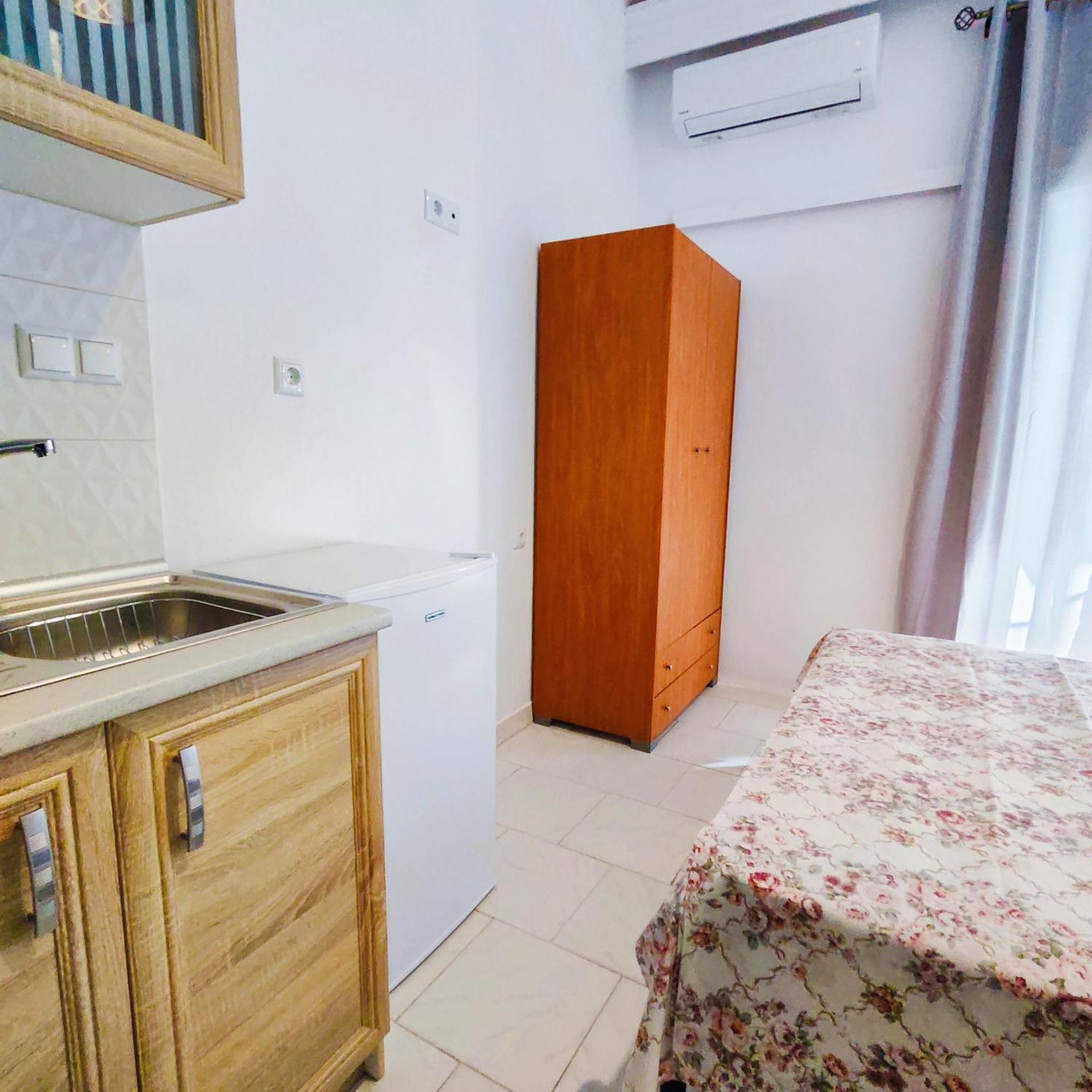 Nea Skioni Comfy Apartments - Halkidiki Екстер'єр фото